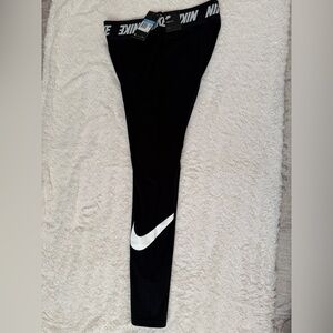 Nike Women’s Black Leggings